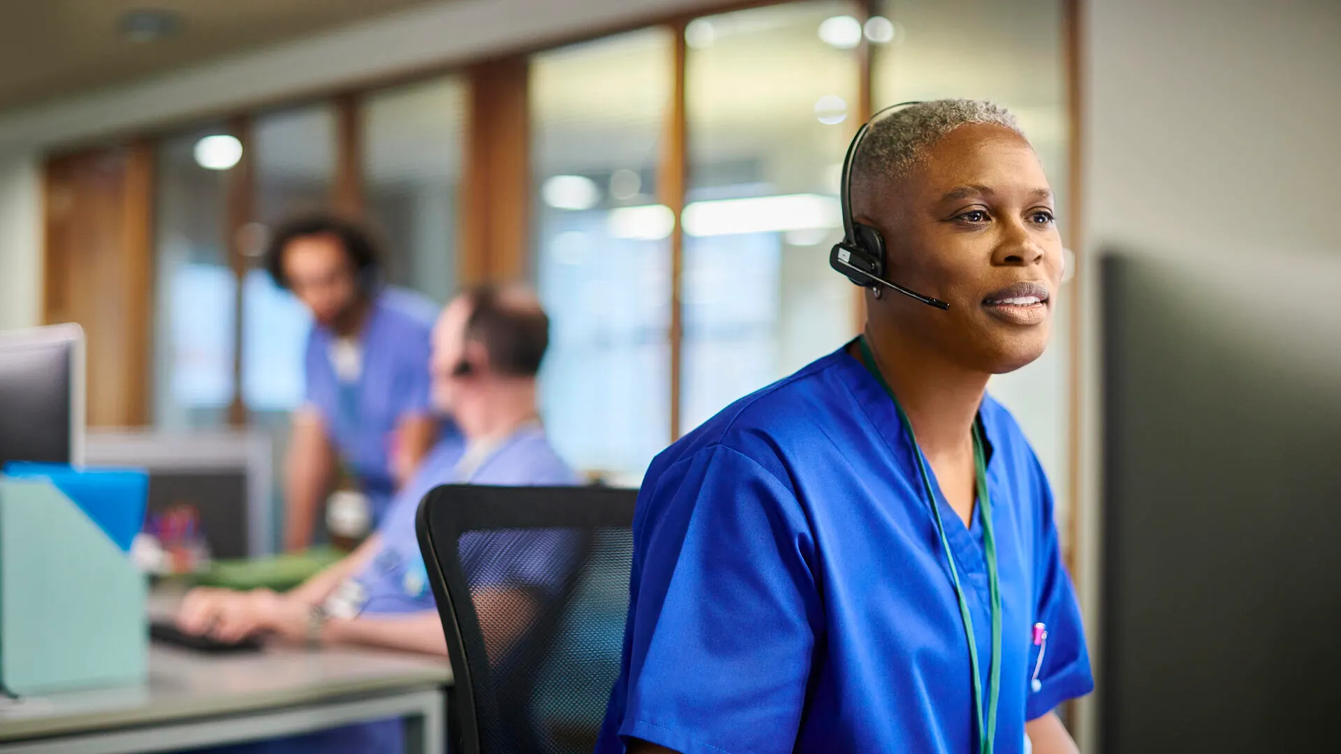 Baxter call center helping customers on the phone